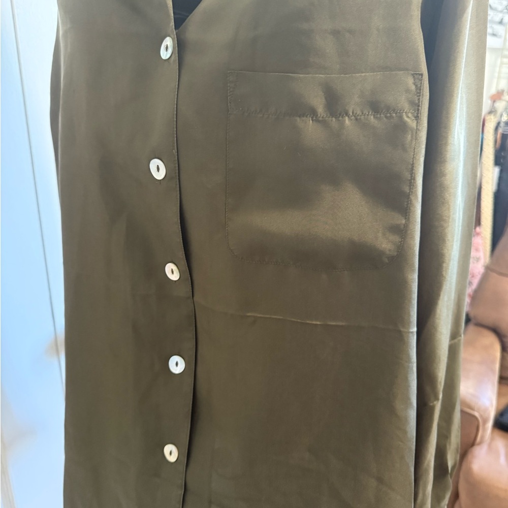 Casual Corner Olive 100% silk  Button-Front Shirt.
L - Picture 6 of 8